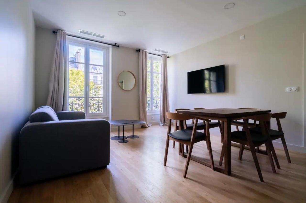 Stylish 2 Bedroom Apartment In París Exterior foto